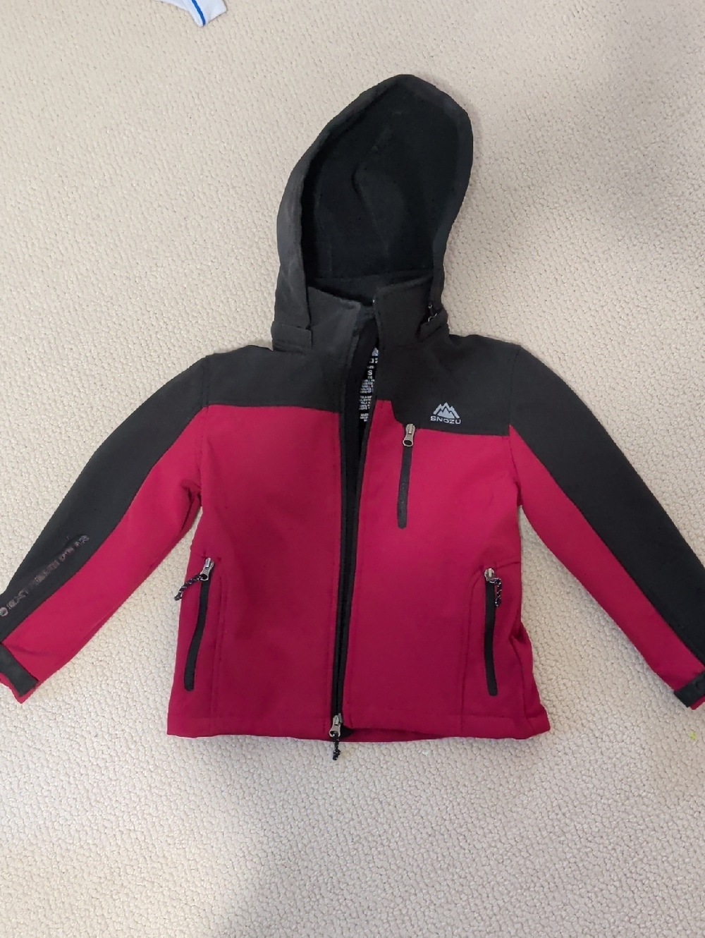 Snozu Kids Softshell Hooded Jacket - Red & Black (7/8)